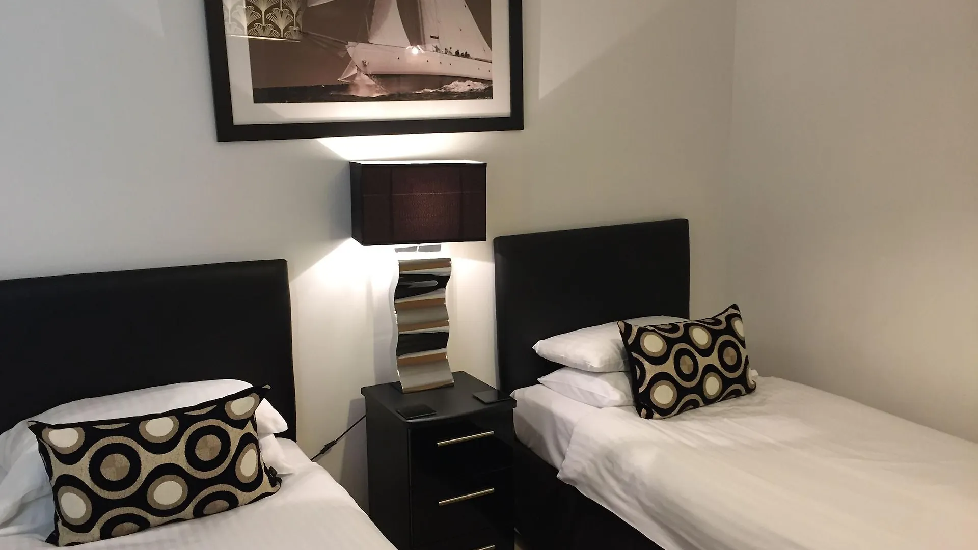 Oakhill Apartments Edynburg